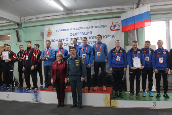 В Петербурге состоялся этап соревнований по пожарно-прикладному спорту