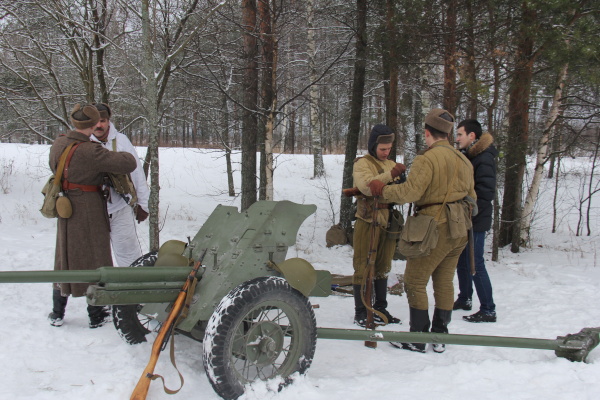 В Сестрорецке состоялась военно-историческая реконструкция, посвященная 71-годовщине со Дня полного освобождения Ленинграда от фашистской блокады