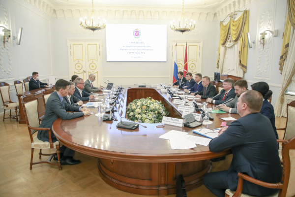 Совещание с президентом – председателем правления ПАО «Банк ВТБ» Андреем Костиным