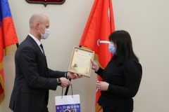Антон Шантырь вручил Дипломы представителям СМИ