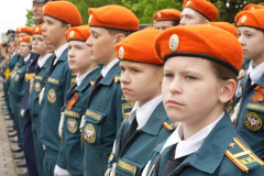 В Невском районе прошла торжественная церемония вручения переходящего Вымпела «Кадетская доблесть», награждение «Стальными беретами» и марш кадет «Честь имею»
