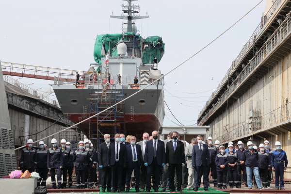 Церемония закладки шести кораблей для военно-морского флота