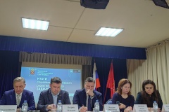 Встреча руководителей администрации Петродворцового района и органов местного самоуправления с жителями МО г. Ломоносов