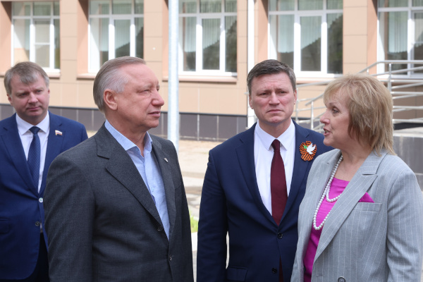 Осмотр нового бассейна в школе №439