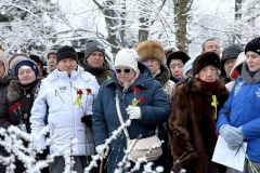 В Пушкинском районе состоялась торжественно-траурная церемония у мемориала «Ополченцы», в котором приняло участие около 200 человек