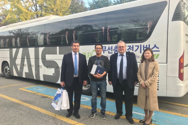 Новые технологии для городского электротранспорта изучает петербургская делегация в Южной Корее