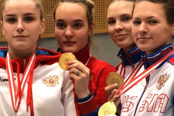 Александра Сундучкова – победитель кубка Мира по фехтованию