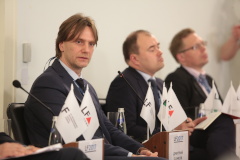 Дмитрий Сачков выступил с докладом на VII Петербургском международном юридическом форуме.