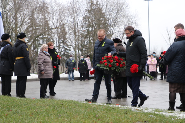 В Пушкинском районе почтили память погибших в годы блокады Ленинграда и оккупации Пушкина и Павловска
