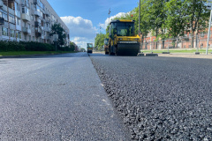 В Кронштадтском районе дорожники приводят в нормативное состояние улицу Зосимова