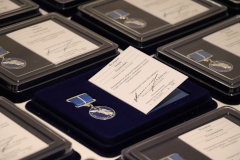 В Смольном прошла церемония вручения нагрудных знаков «За милосердие»