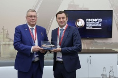 В Петербурге обновят скоростные метеоры