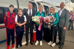 В Петербург возвращаются паралимпийцы