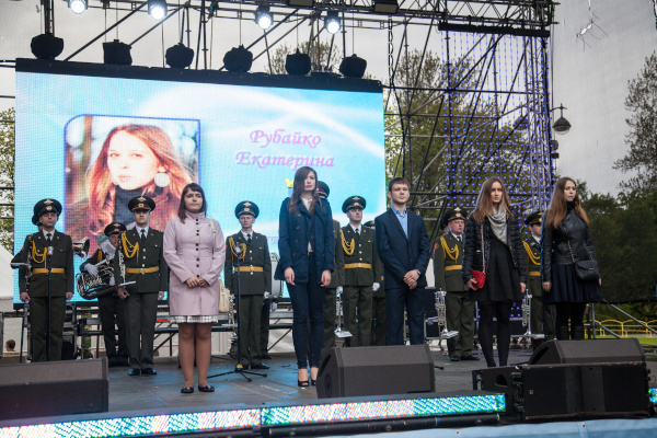 Церемония награждения «Ученик года Кронштадта», «Почетный житель города Кронштадта». Вручение наград победителям конкурса «За заботу о красоте города».
