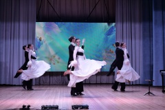 В Доме культуры и творчества посёлка Песочный прошёл праздничный концерт, посвященный Дню матери
