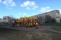 В субботнике участвует лицей Фрунзенского района