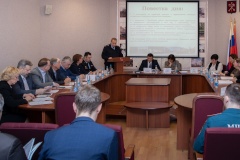 В Пушкинском районе более тщательно проверят информацию о возможных фактах незаконного оборота наркотиков