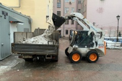 Жилищный комитет проверяет уборку внутриквартальных территорий