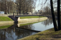 После укрепления стенок траншеи работы на Чёрной речке будут продолжены
