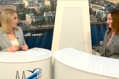Невский-Live. Говорим о социальных услугах будущим мамам и женщинам, воспитывающим несовершеннолетних детей