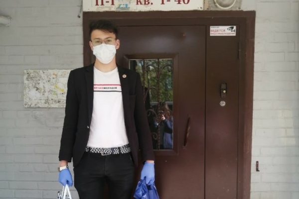 Солнечного настроения и тепла волонтеров хватит всем