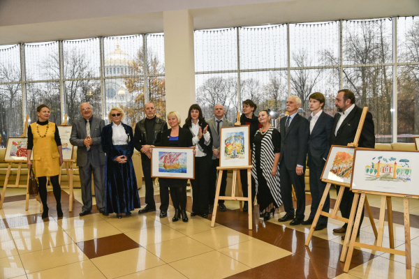 В Кронштадтском Дворце молодежи прошла благотворительная акция культурно-просветительского проекта «Рисунок с известными людьми»