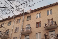 С 10 по 12 января в Выборгском районе проведены работы по очистке 199 кровель