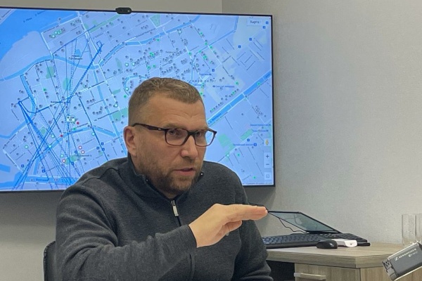 Новые мусоровозы направлены на улицы города