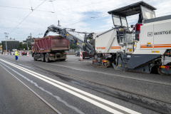 На Литейном мосту начался ремонт дорожного покрытия