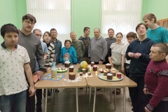Пасхальные традиции: в Пушкинском центре социальной реабилитации инвалидов и детей-инвалидов прошел праздничный мастер-класс