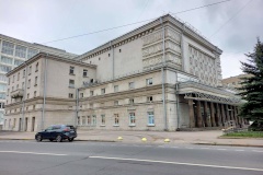 Здание кинотеатра «Гигант» на Кондратьевском проспекте признано региональным памятником