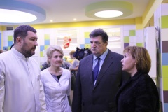 Вице-губернатор Анна Митянина во Фрунзенском районе посетила кабинеты неотложной помощи для детей с гриппом и ОРВИ