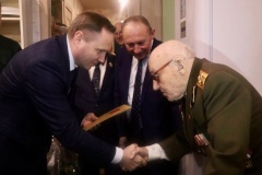 108 лет отмечает Валентин Прокофьевич Росляков – старейший из ныне живущих фронтовиков Великой Отечественной войны