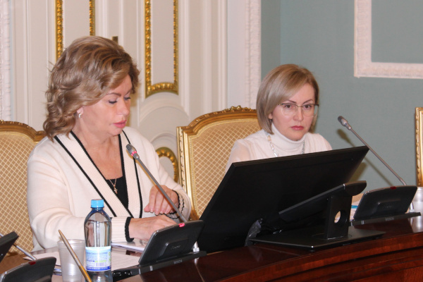 В Смольном состоялось совещание по вопросам организации социального питания