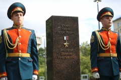 В Петербурге открыли сквер имени Зиничева