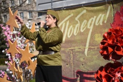 В Андреевском саду прошел ретро-концерт творческой агитбригады «Синий платочек»