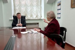 На личном приёме главы района обсудили сквер на Чебышёвской и способы защиты от мошенников