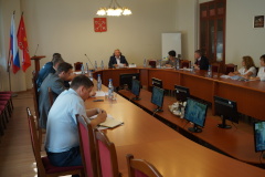 В администрации обсудили решение проблем улицы Рубинштейна