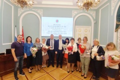 Специалисты социальных учреждений Невского района удостоены почетного знака Губернатора Санкт‑Петербурга «За милосердие»