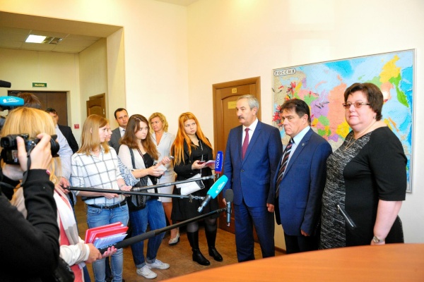 Пресс-тур по теме импортозамещения на производстве производстве автоматизированных систем управления для объектов электроэнергетики