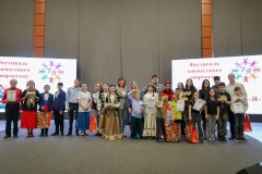 В Красносельском районе состоялся гала-концерт, посвященный 5-летию семейного фестиваля «Семь + Я»