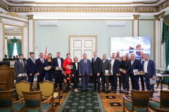 Состоялось награждение районов-победителей конкурса на лучшее комплексное благоустройство территорий