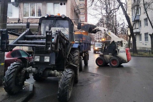 Обращение к жителям Кировского района по уборке внутриквартальных территорий