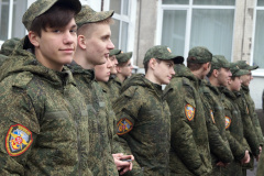 В Санкт‑Петербурге дан старт пятидневным учебным военным сборам для школьников и студентов