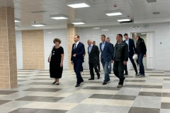 В Московском районе на проспекте Космонавтов построена школа на 1100 мест