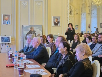 В Петроградском районе открылась выставка лучших работ фестиваля «Морской район Морской столицы»