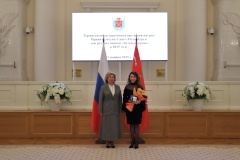 Сотрудники организаций Московского района были награждены почётным знаком «За милосердие»