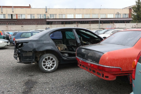 С января по июнь 2025 года на специализированные стоянки отправлено более 570 разукомплектованных автомобилей