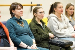 Будущих мам Фрунзенского района поздравили с наступающим Днем матери