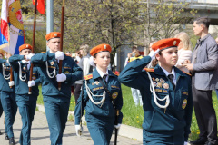 У здания администрации Невского района прошла торжественная церемония вручения переходящего вымпела «Кадетская доблесть» и марш кадет «Честь имею»